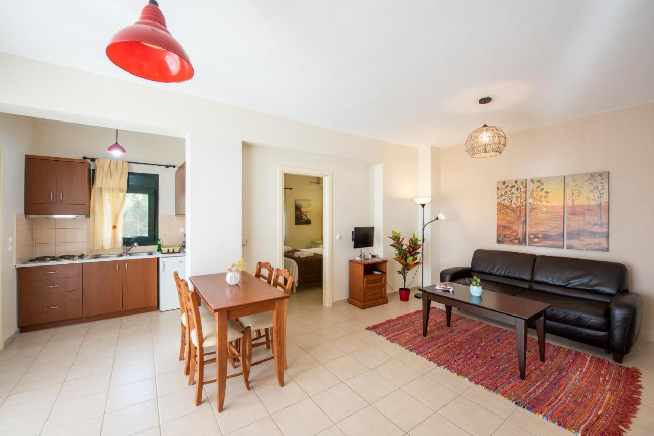 Portela Apartments Kastri كيراتوكامبوس المظهر الخارجي الصورة