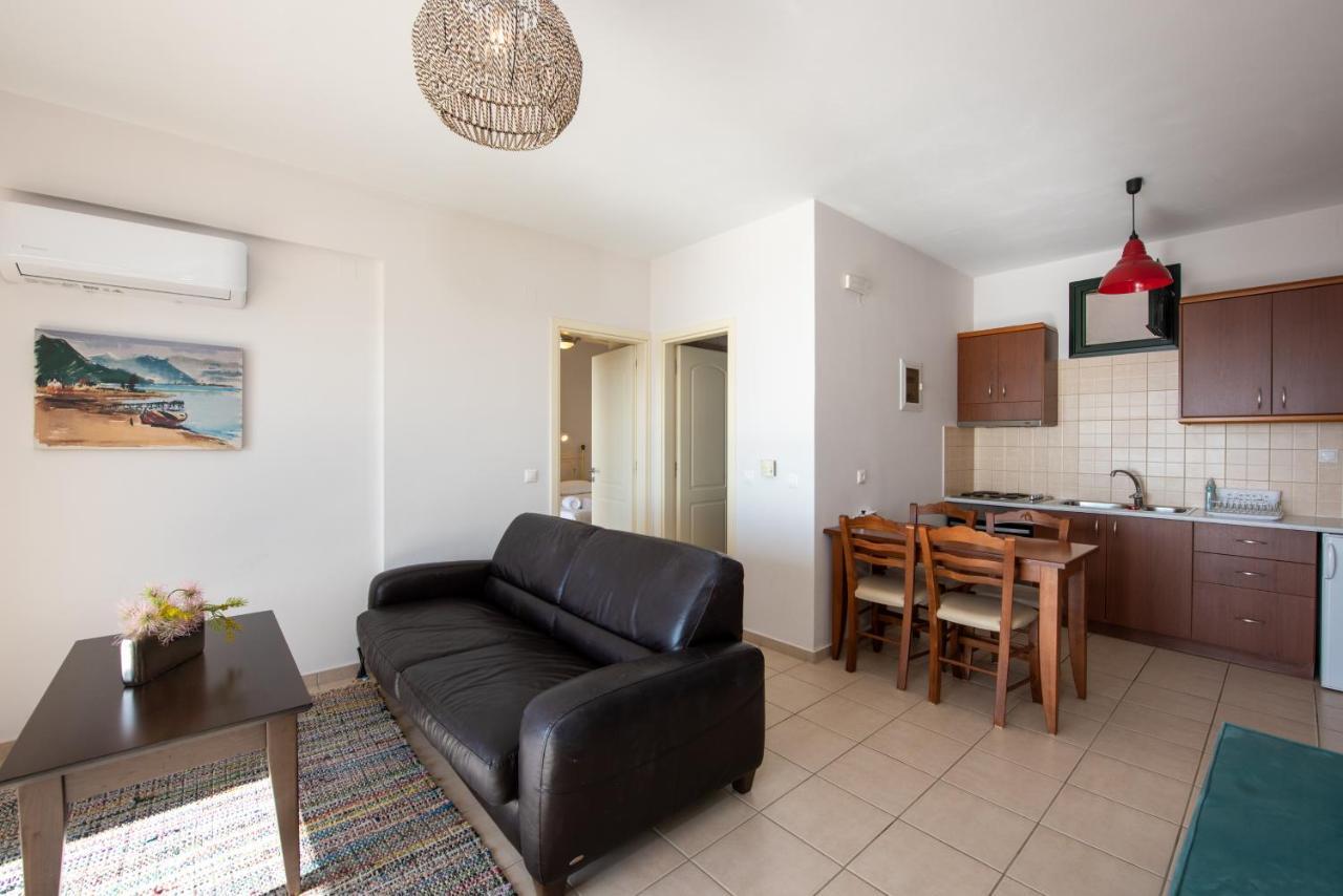 Portela Apartments Kastri كيراتوكامبوس المظهر الخارجي الصورة
