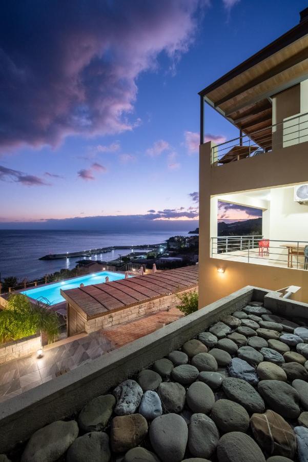 Portela Apartments Kastri كيراتوكامبوس المظهر الخارجي الصورة