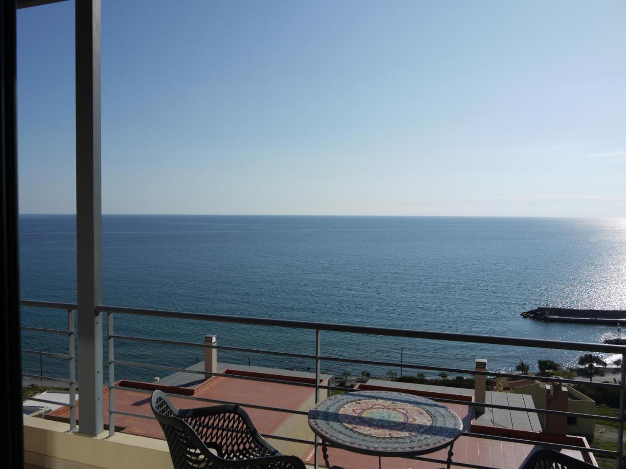 Portela Apartments Kastri كيراتوكامبوس المظهر الخارجي الصورة